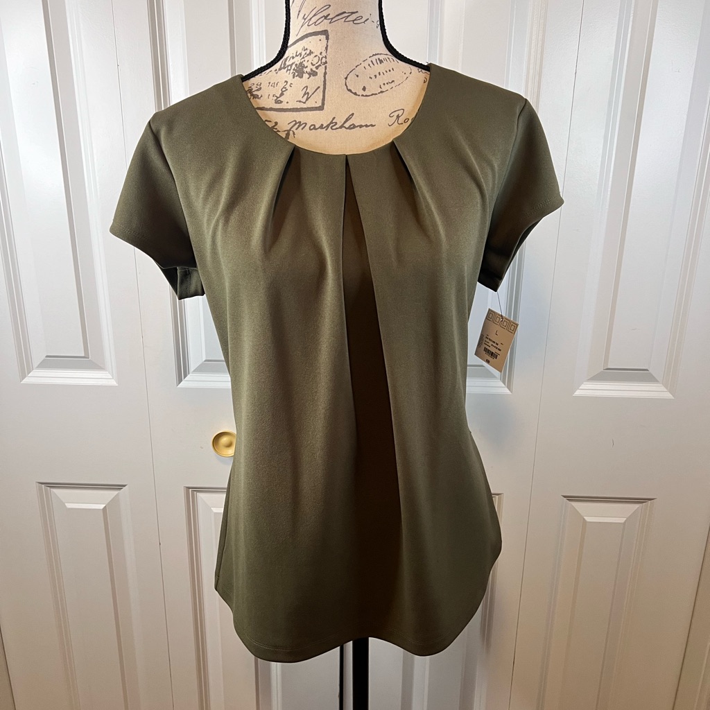 Liz Claiborne Career Olive Green Top